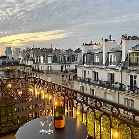 Apartment De Charme, Terrasse Et Vue Tour Eiffel